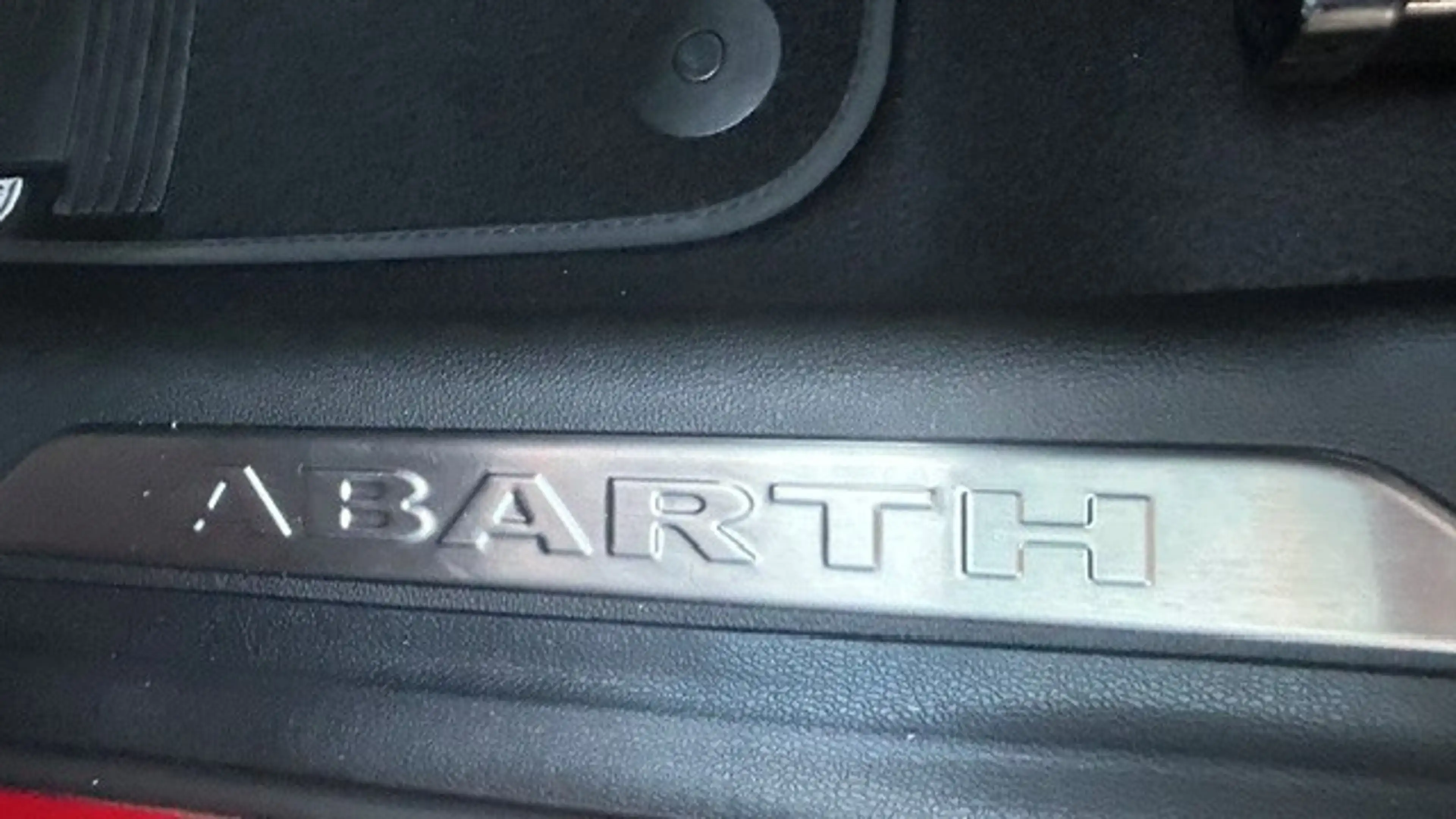 Abarth 500 Abarth Turismo 42 kWh 11.000KM!! NAVIGATIE PREMIUM — photo 6