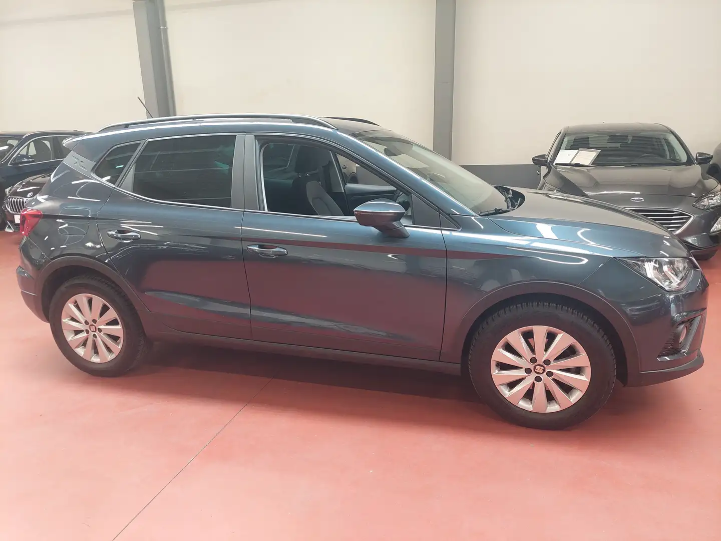 SEAT Arona 1.0 TSi Move! (EU6d = LEZ BXL 2035) - CarPLAY Grijs - 2