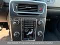 Volvo V60 Kombi Momentum/SHZ/KLIMA/TEMPOMAT/TOP* Schwarz - thumbnail 19