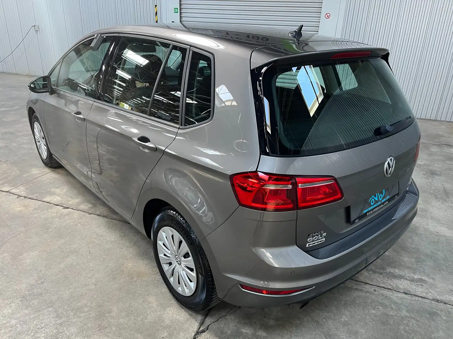 Volkswagen Golf Sportsvan 1.2 TSI Trendline Navi PDC Grijs - 2