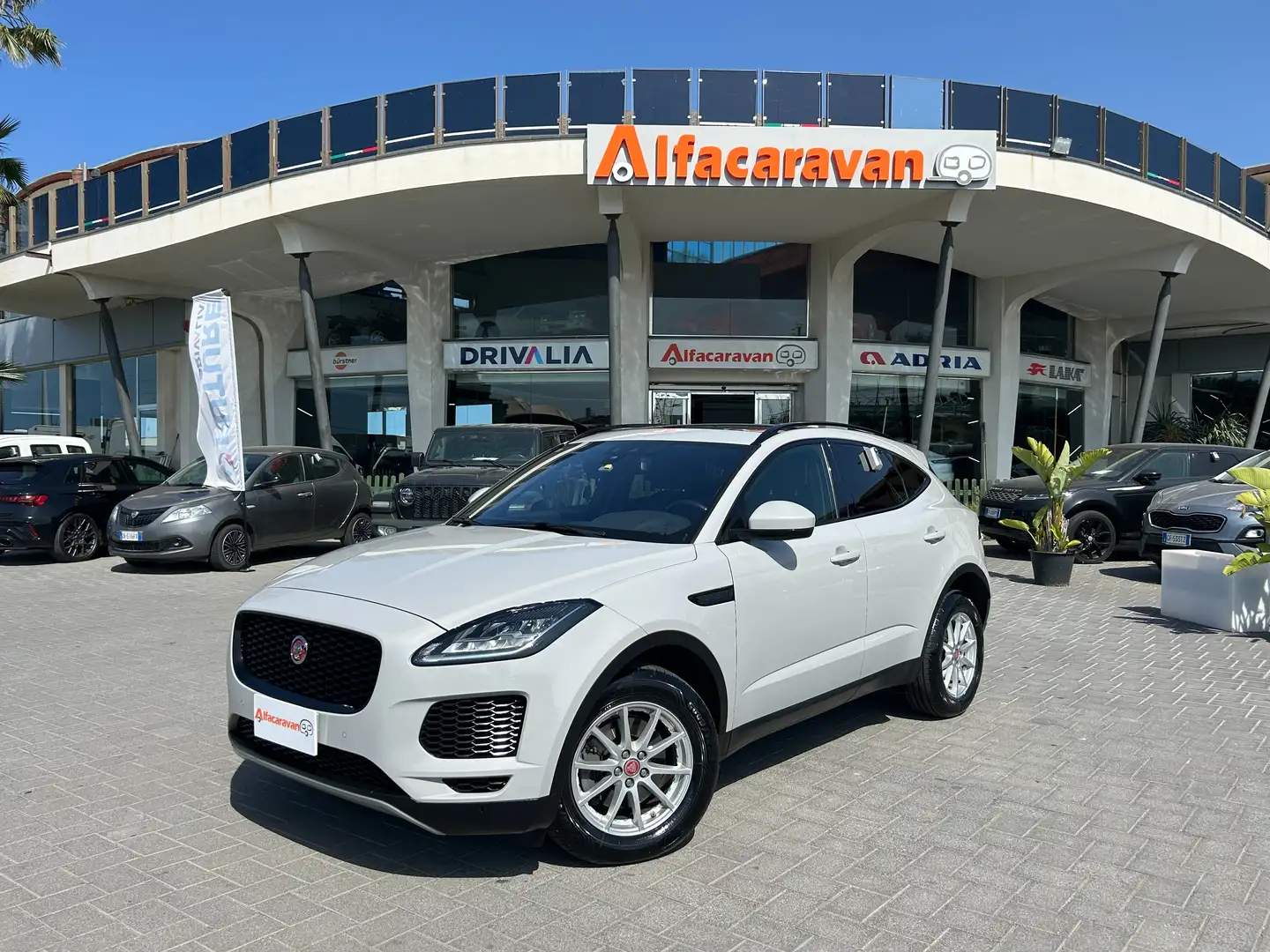 Jaguar E-Pace E-Pace 2.0d i4 awd 150cv auto my19 Gris - 1