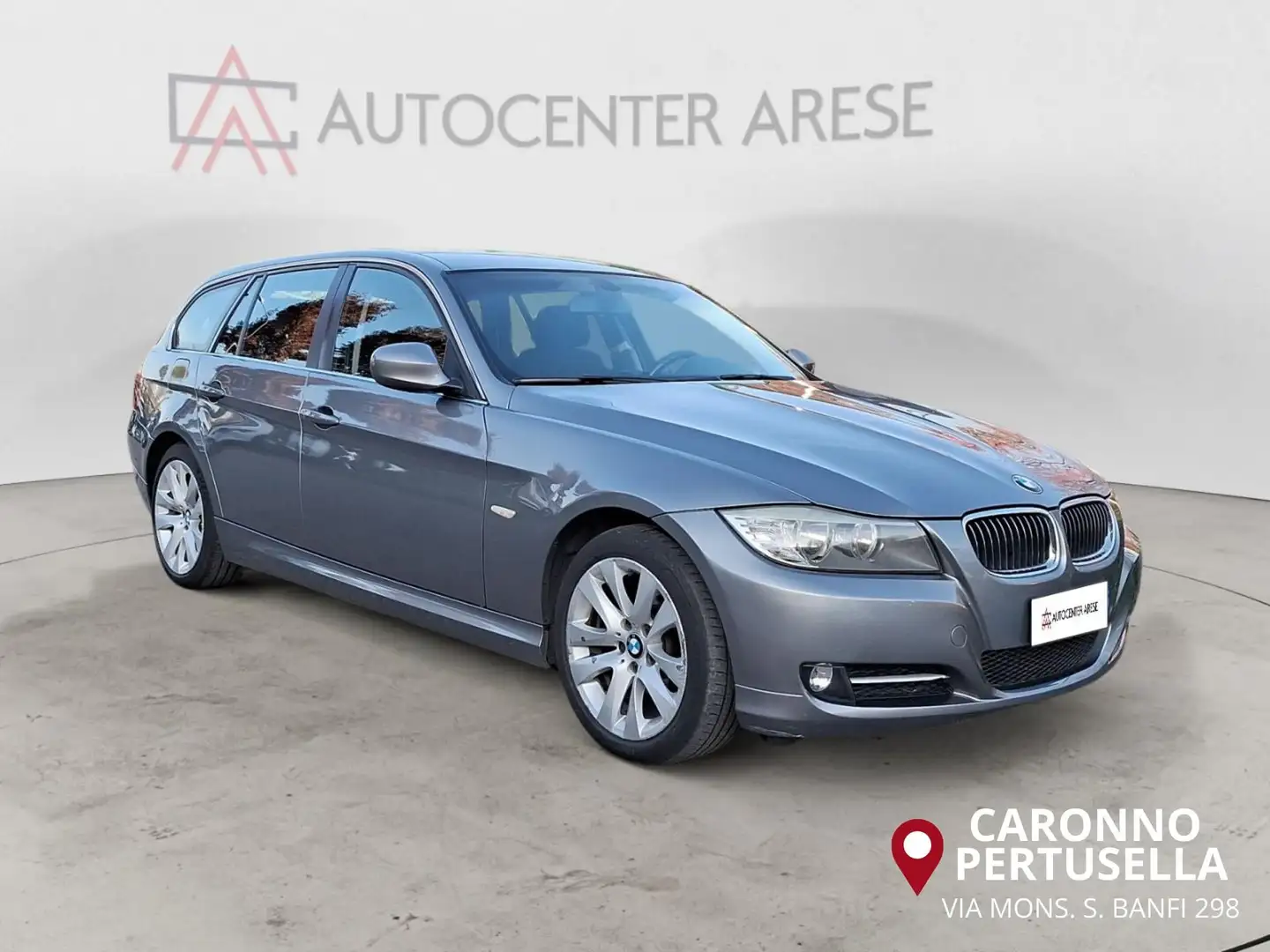 BMW 318 d 2.0 143CV cat Touring Attiva Grau - 2