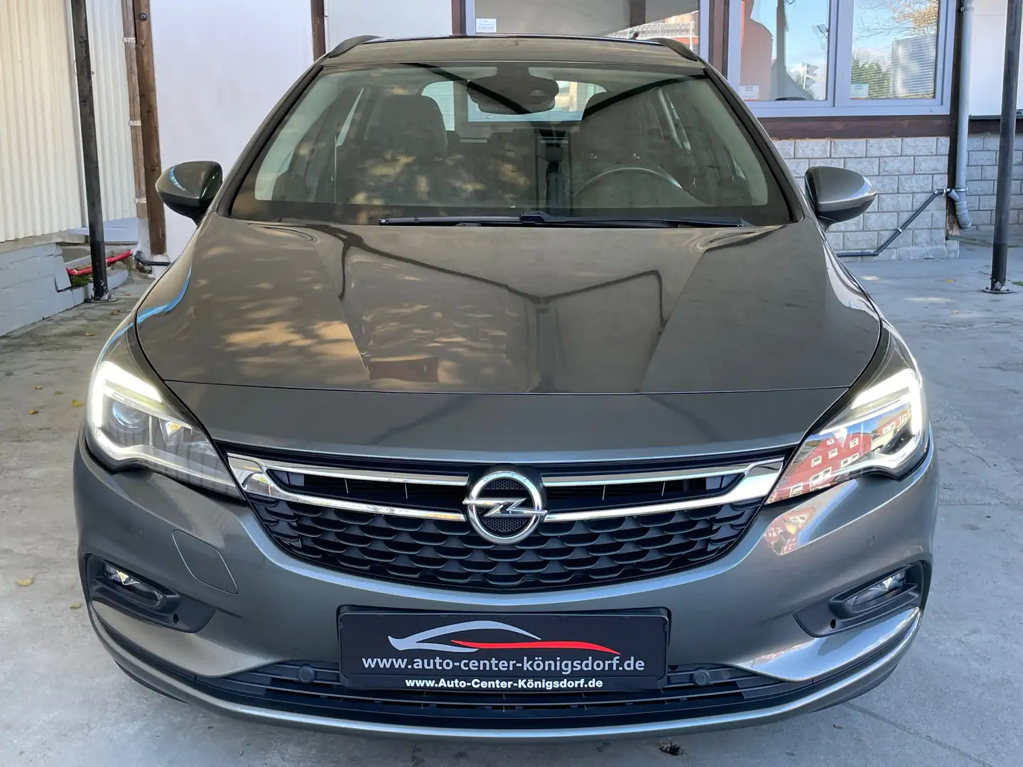 Opel Astra K 1.6 Sports Tourer Business *NAVI *1.HAND Grau - 2