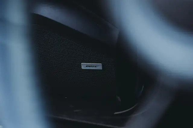 Porsche Cayenne view 13