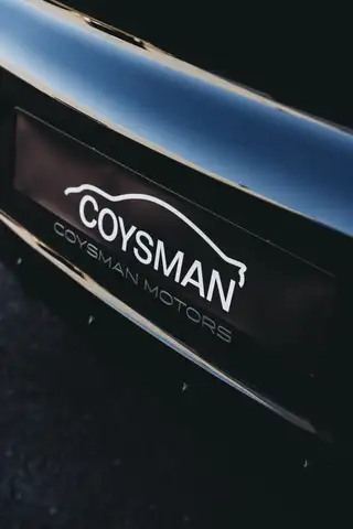 Porsche Cayenne view 8