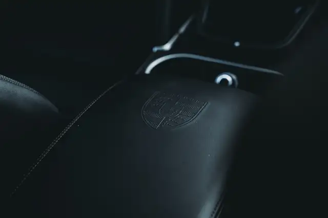 Porsche Cayenne view 20
