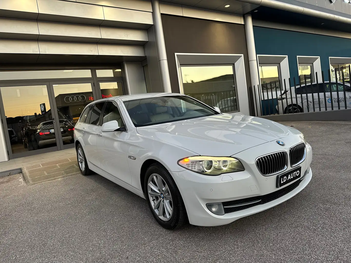 BMW 520 Serie 5 F11 Touring 520d Touring Futura - 2