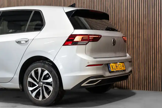 Volkswagen Golf view 7