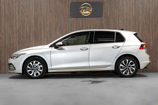 Volkswagen Golf view 9