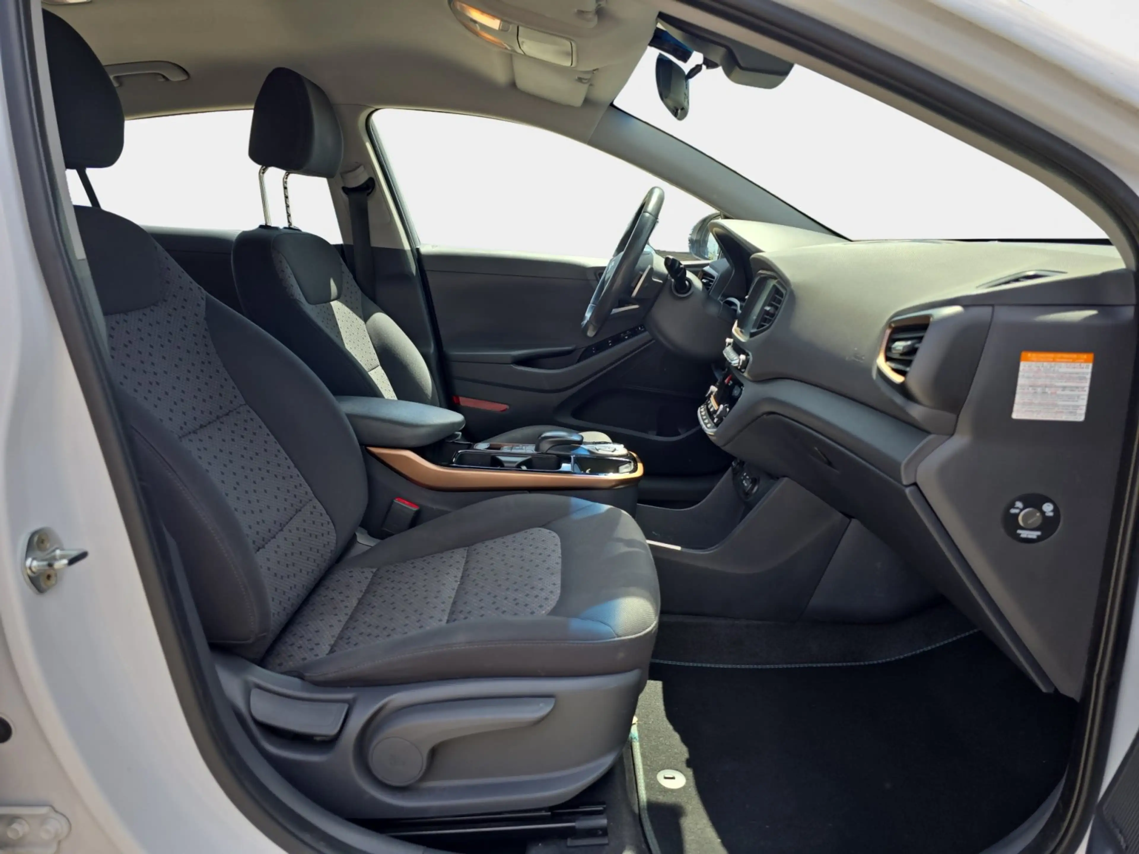Hyundai IONIQ Trend Elektro — photo 15