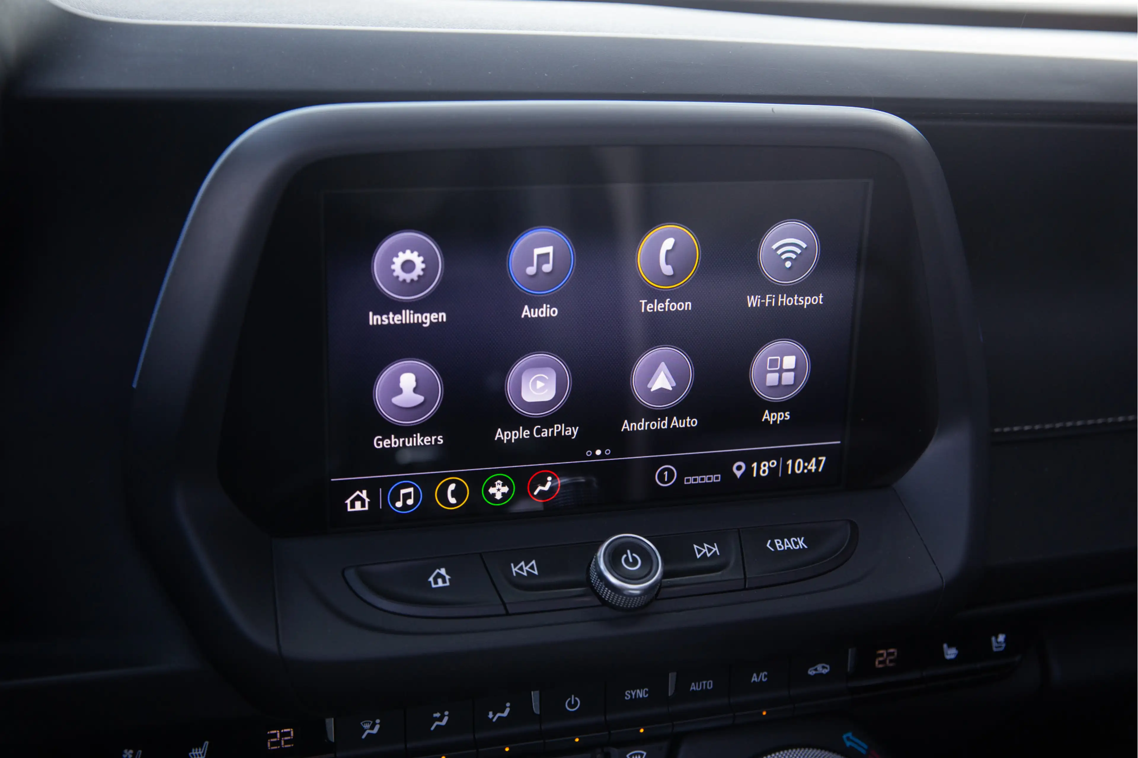 Chevrolet Camaro Convertible 6.2 V8 Touring — photo 19