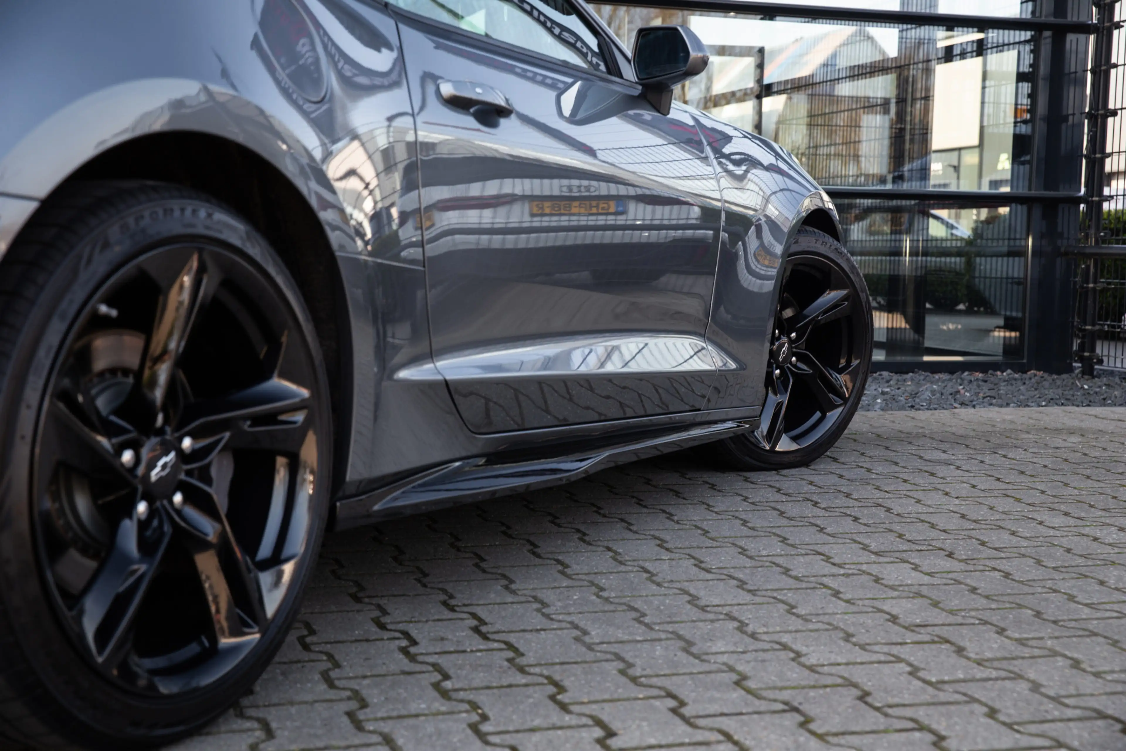Chevrolet Camaro Convertible 6.2 V8 Touring — photo 11