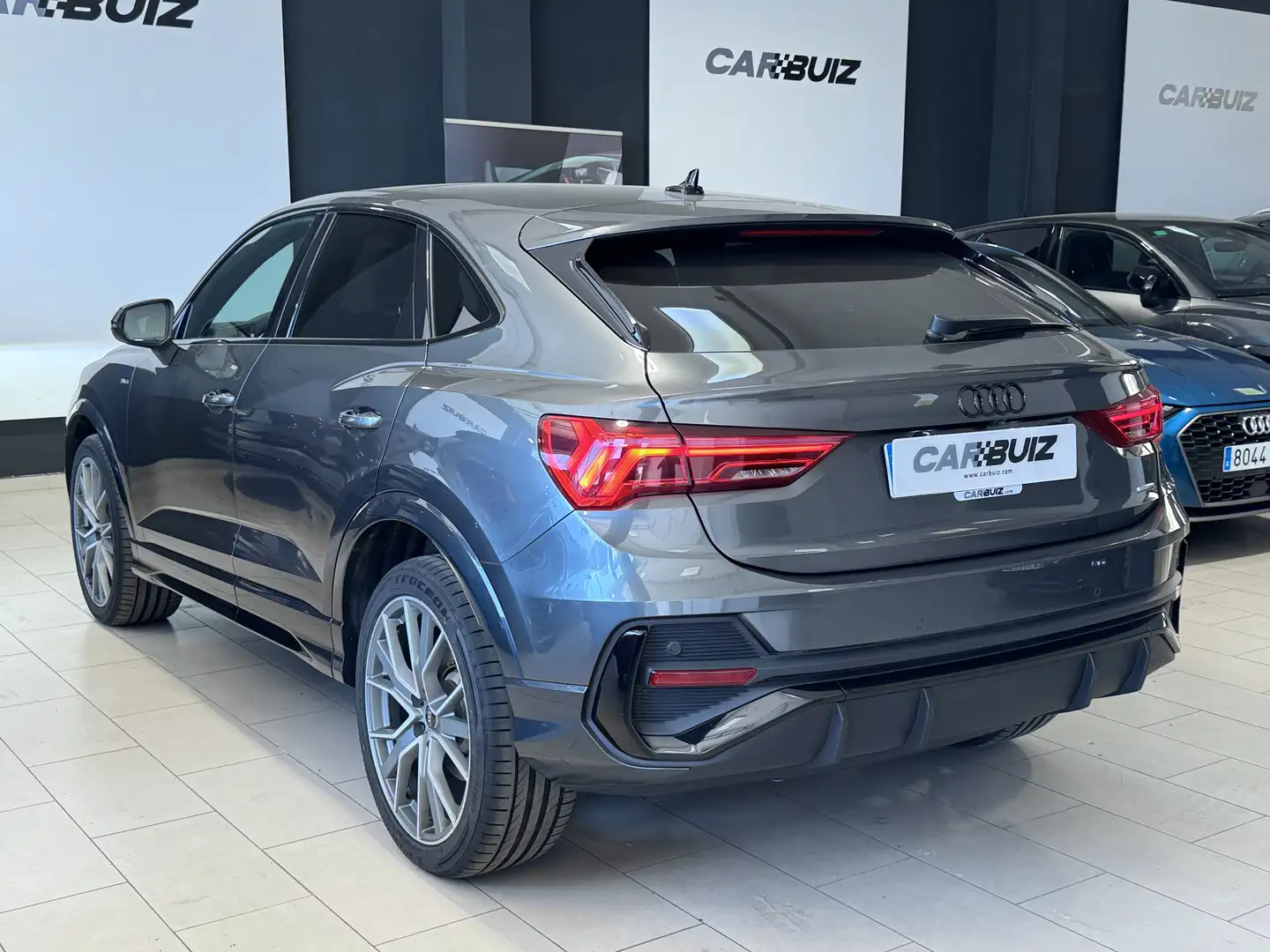 Audi Q3 Sportback 40 TDI Black line quattro S tronic 147kW Gris - 2