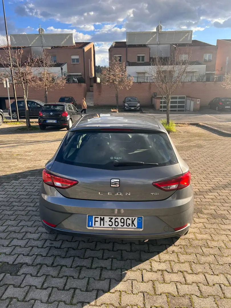 SEAT Leon 5p 1.4 tgi Business (navi) s&s 110cv - 2