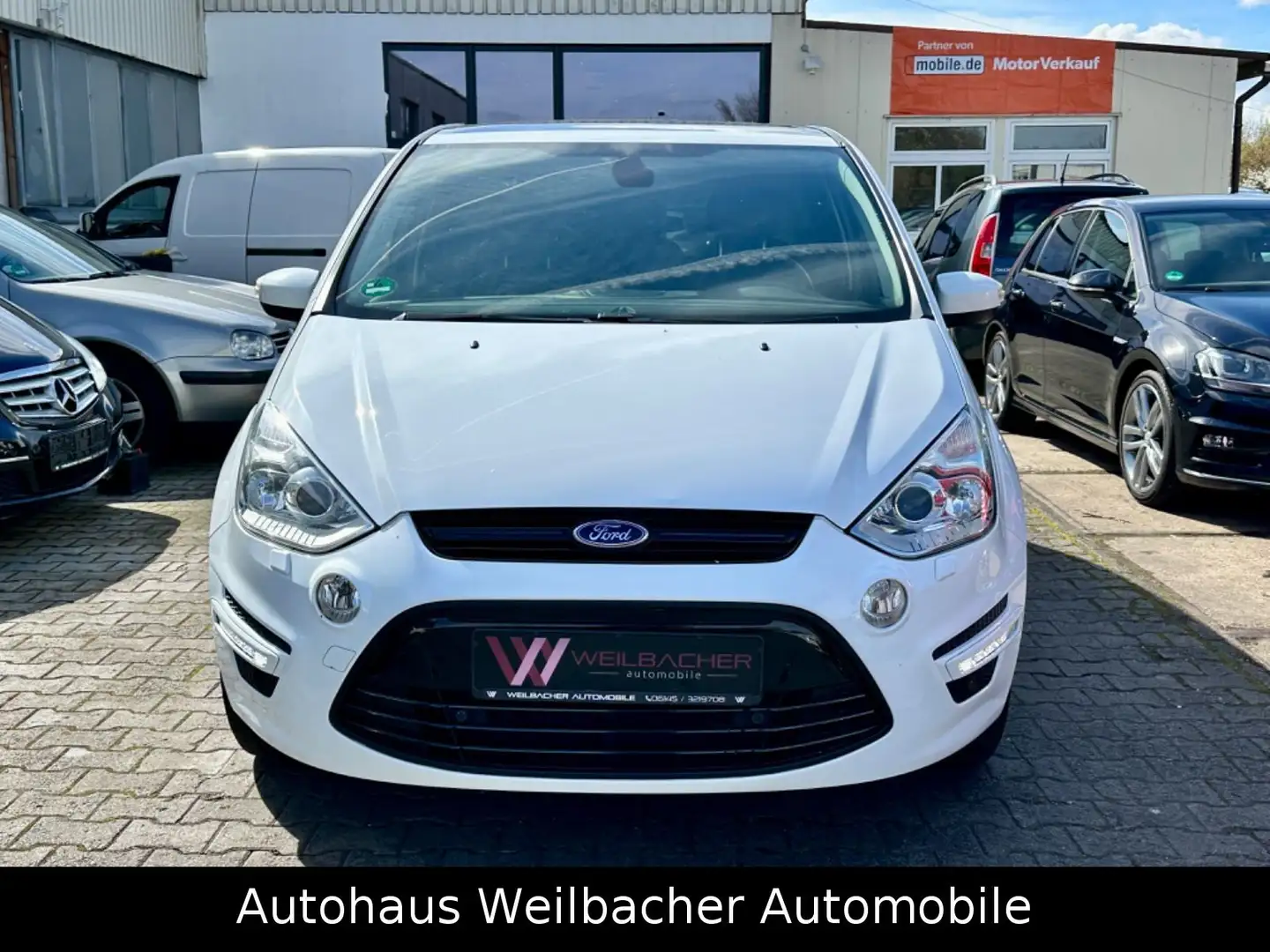 Ford S-Max S-MAX Business Edition Aut.* AHK * Pano * Navi * Biały - 2