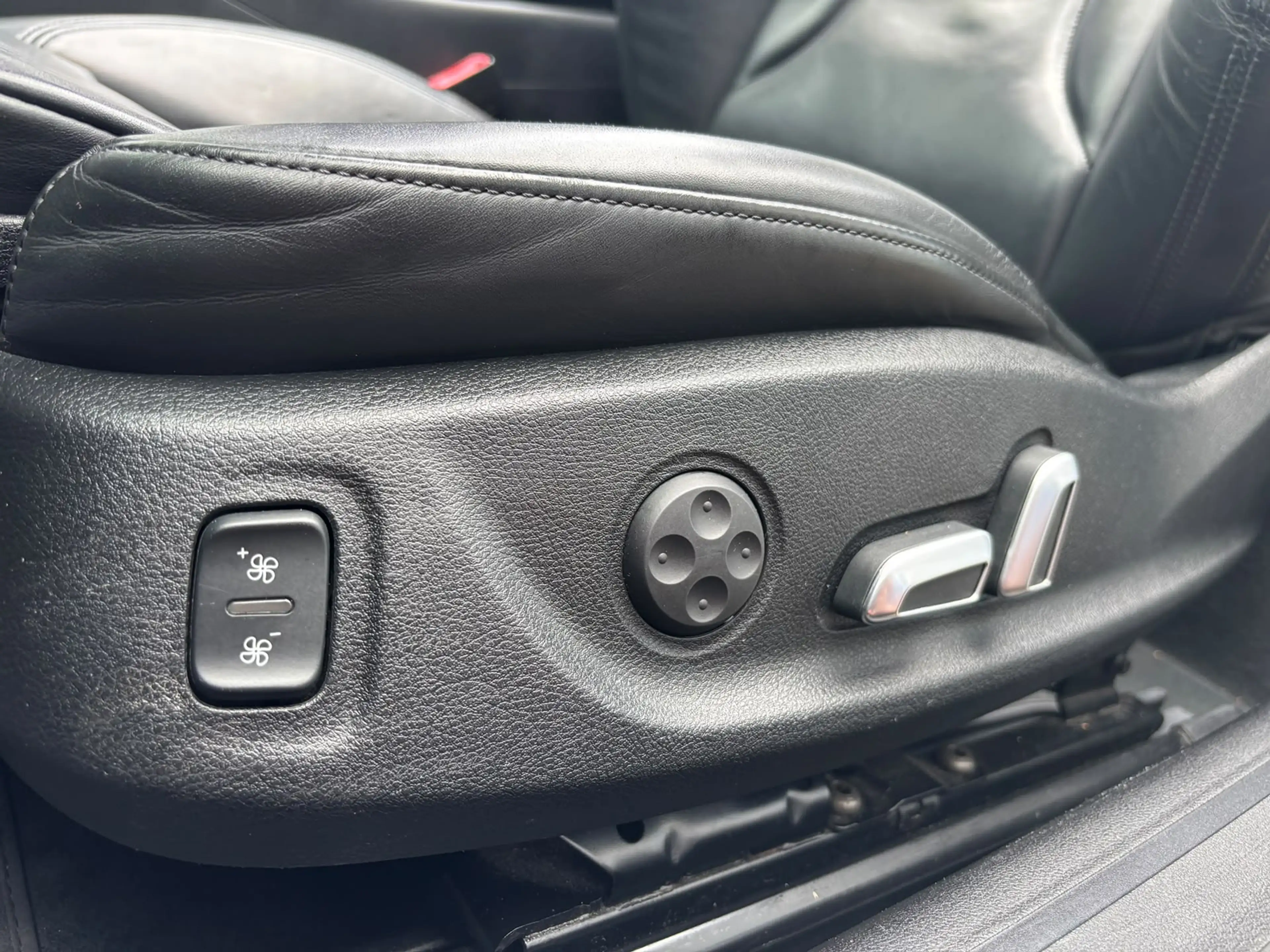 Audi A5 Cabriolet 1.8 TFSI Sport Edition | S-Line | B&O | — photo 4