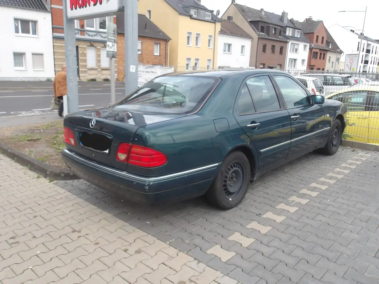 Mercedes-Benz E 230 E-Klasse Elegance, foto 2