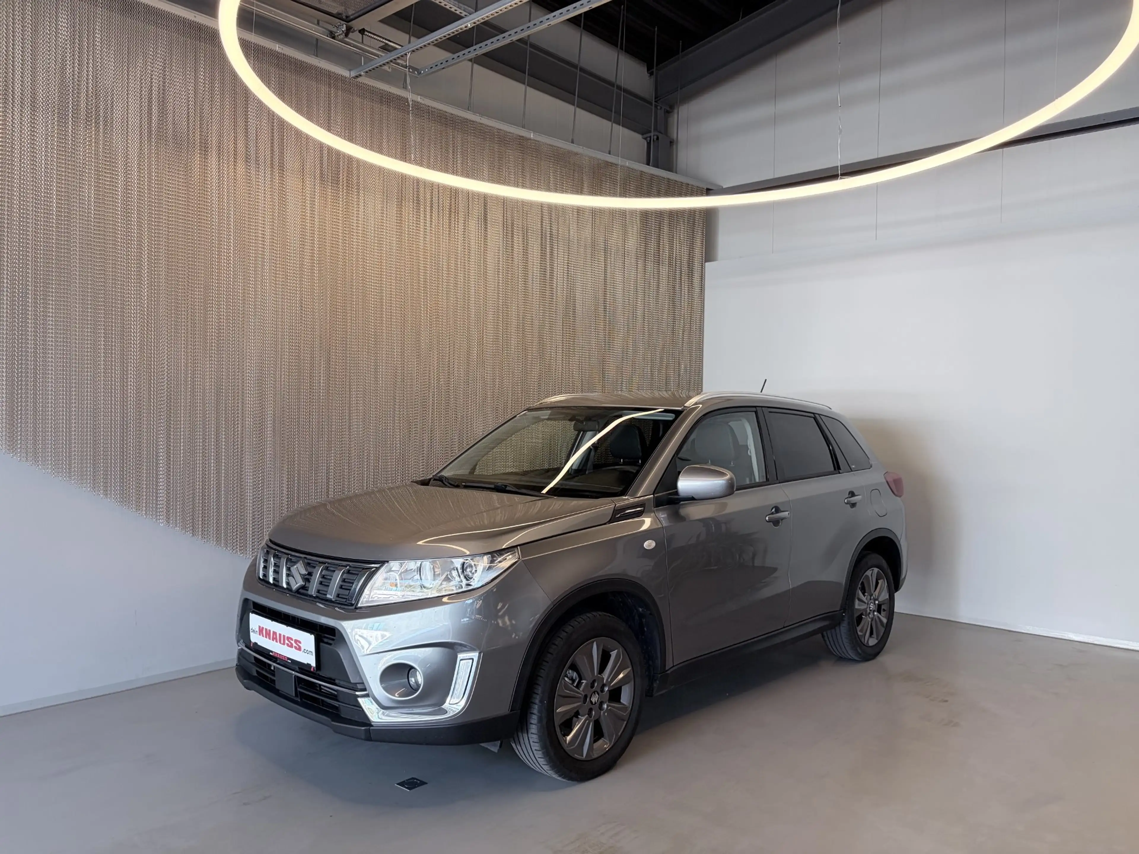 Suzuki Vitara 1,0 DITC shine