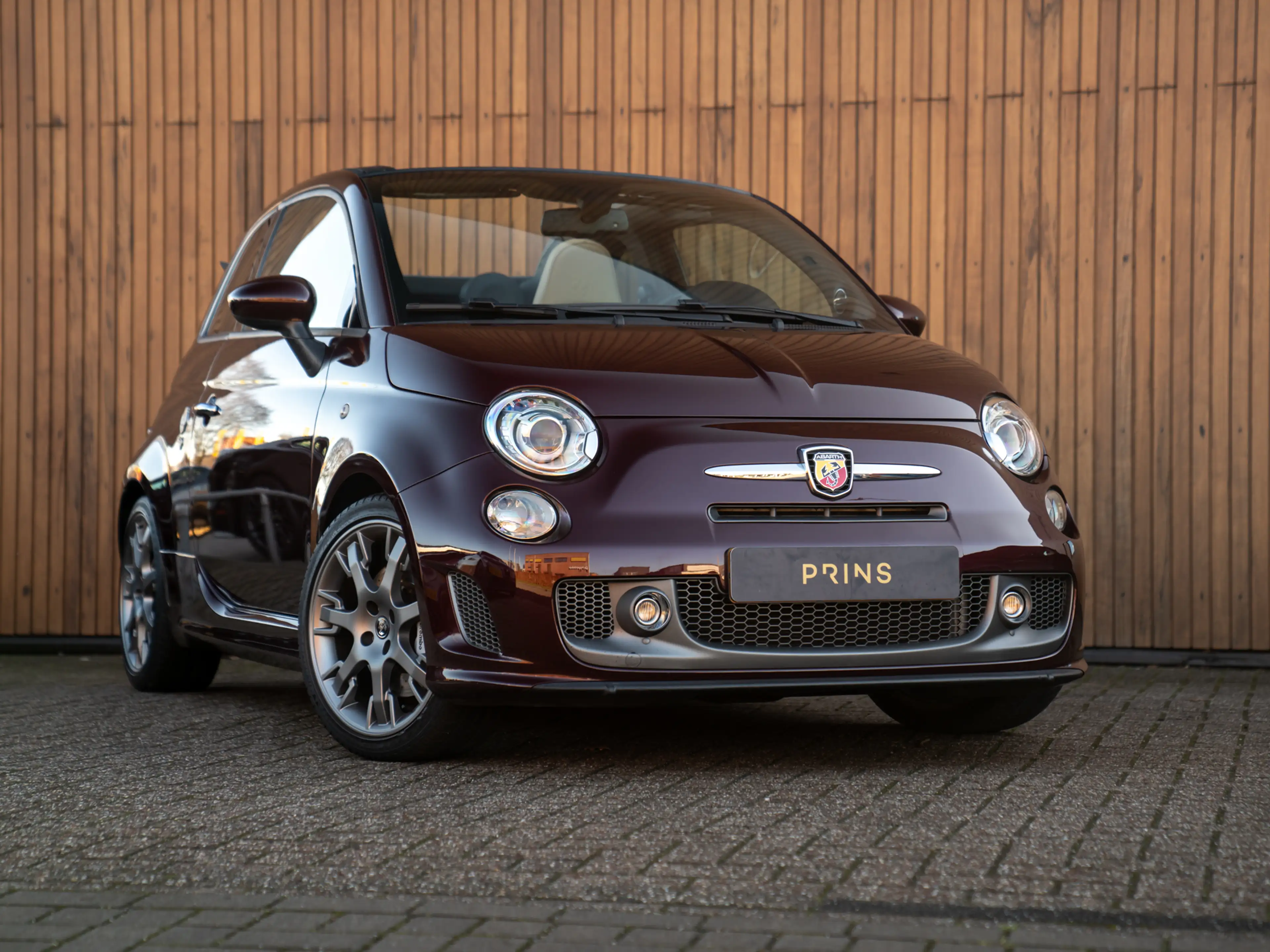 Fiat 500 Abarth 695 C Edizione Maserati | Nr. 142/499 — photo 20
