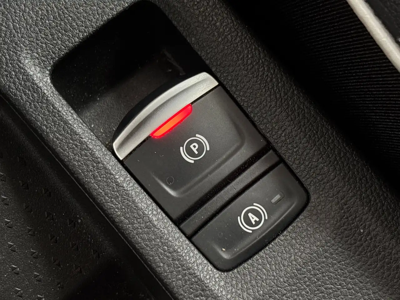 Renault Captur TCe 100 CV GPL Techno, миниатюра 22