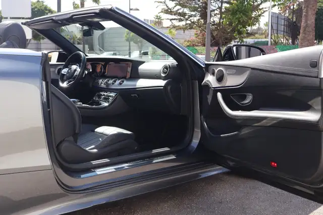 Mercedes-Benz E view 10