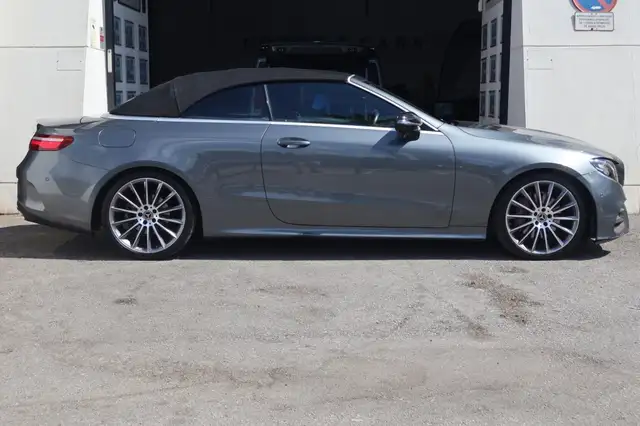 Mercedes-Benz E view 6