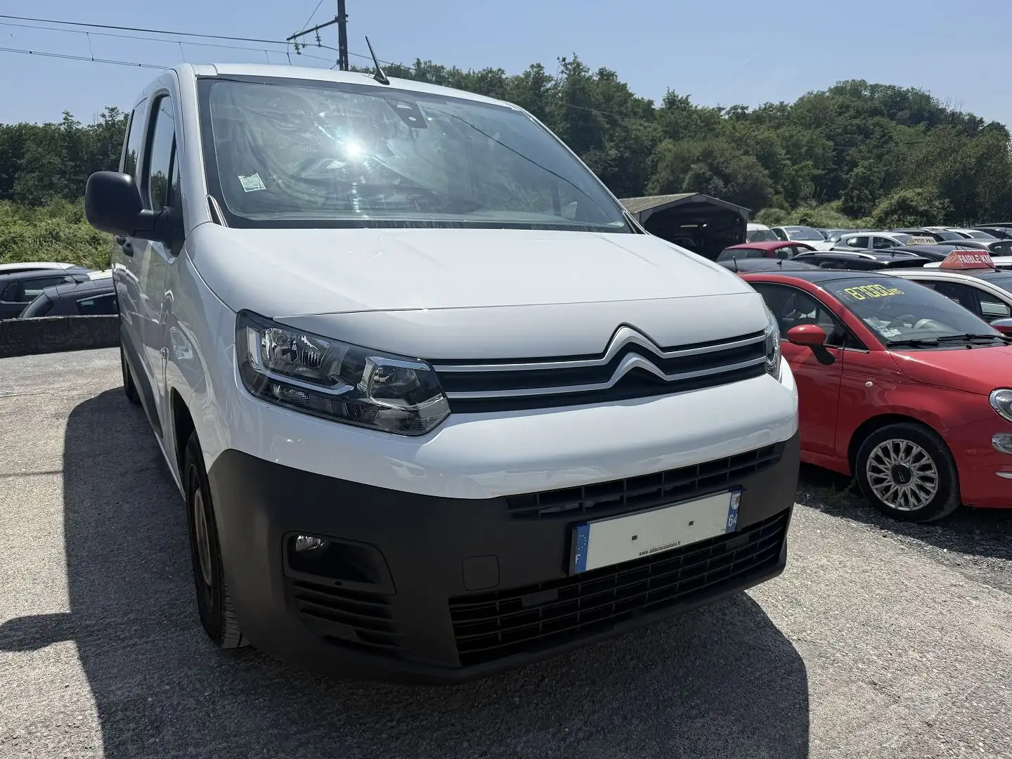 Citroen Berlingo M 1000KG BLUEHDI 100 S\u0026S CLUB Blanc - 1