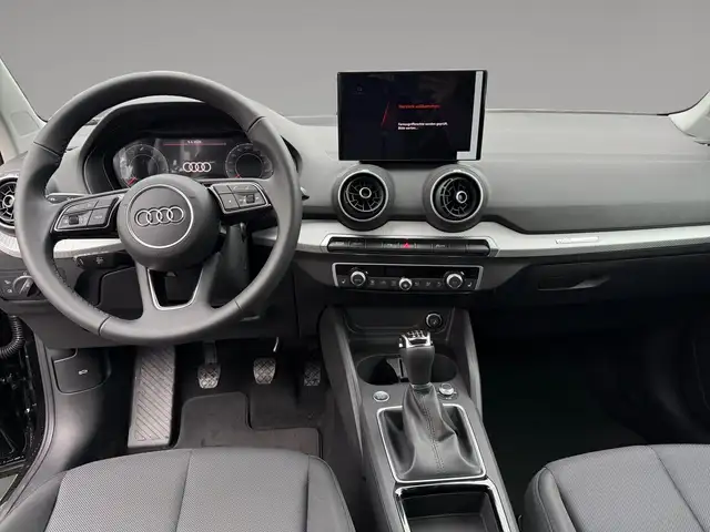 Audi Q2 view 9