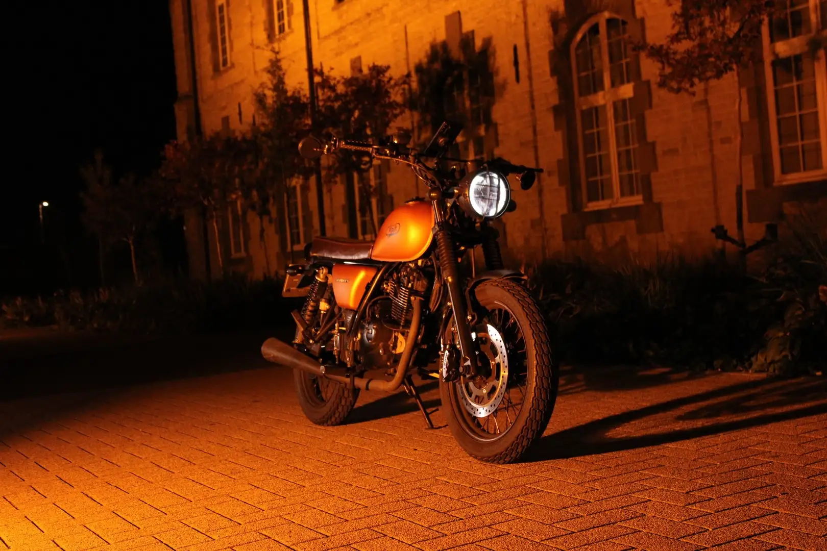 Mash Seventy 125 Orange - 1