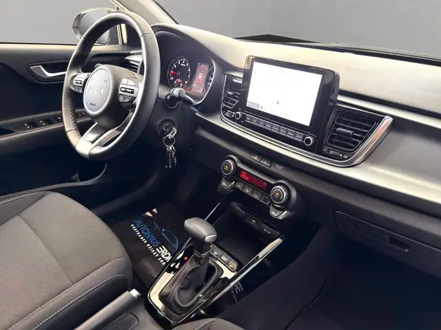 Kia Rio view 17
