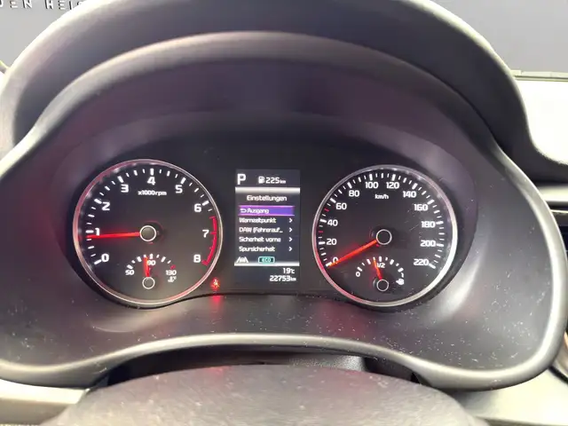 Kia Rio view 18