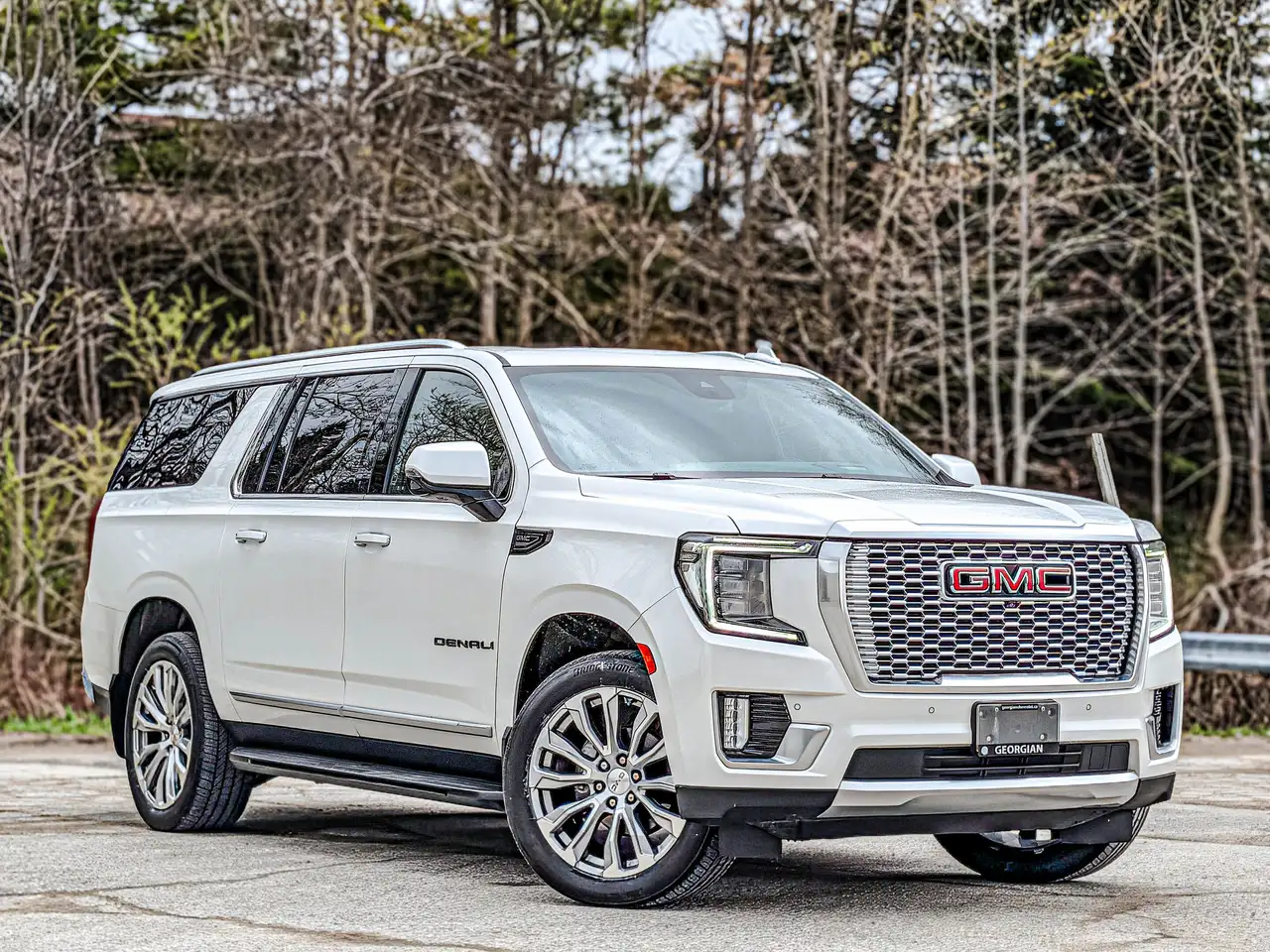 GMC Yukon снимка GMC Yukon