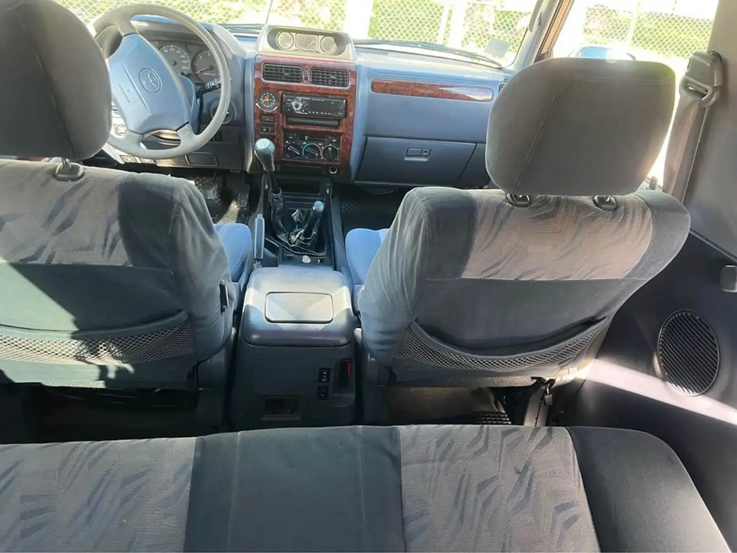 Toyota Land Cruiser KDJ 90 gx - 2