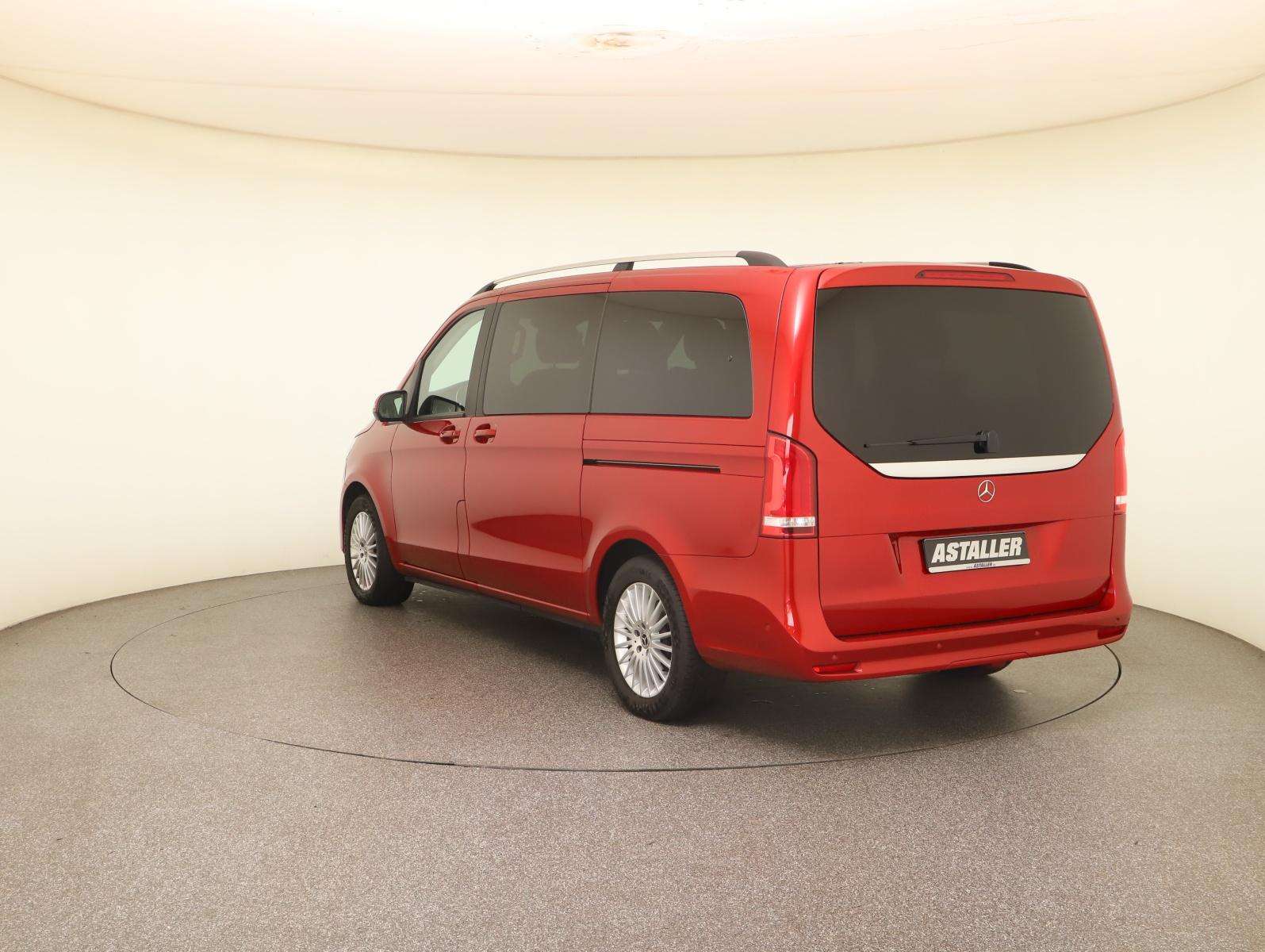 Mercedes-Benz V 250