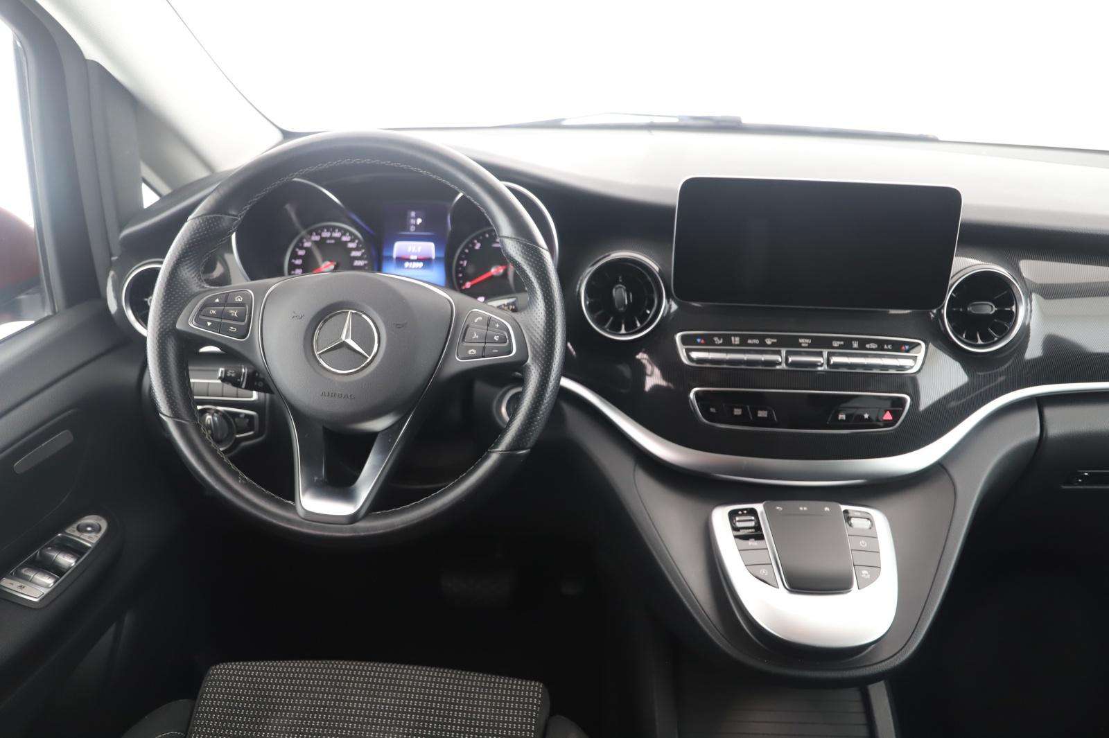 Mercedes-Benz V 250
