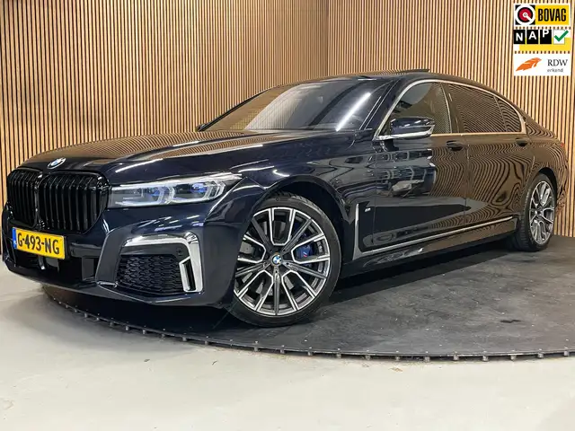 BMW 750