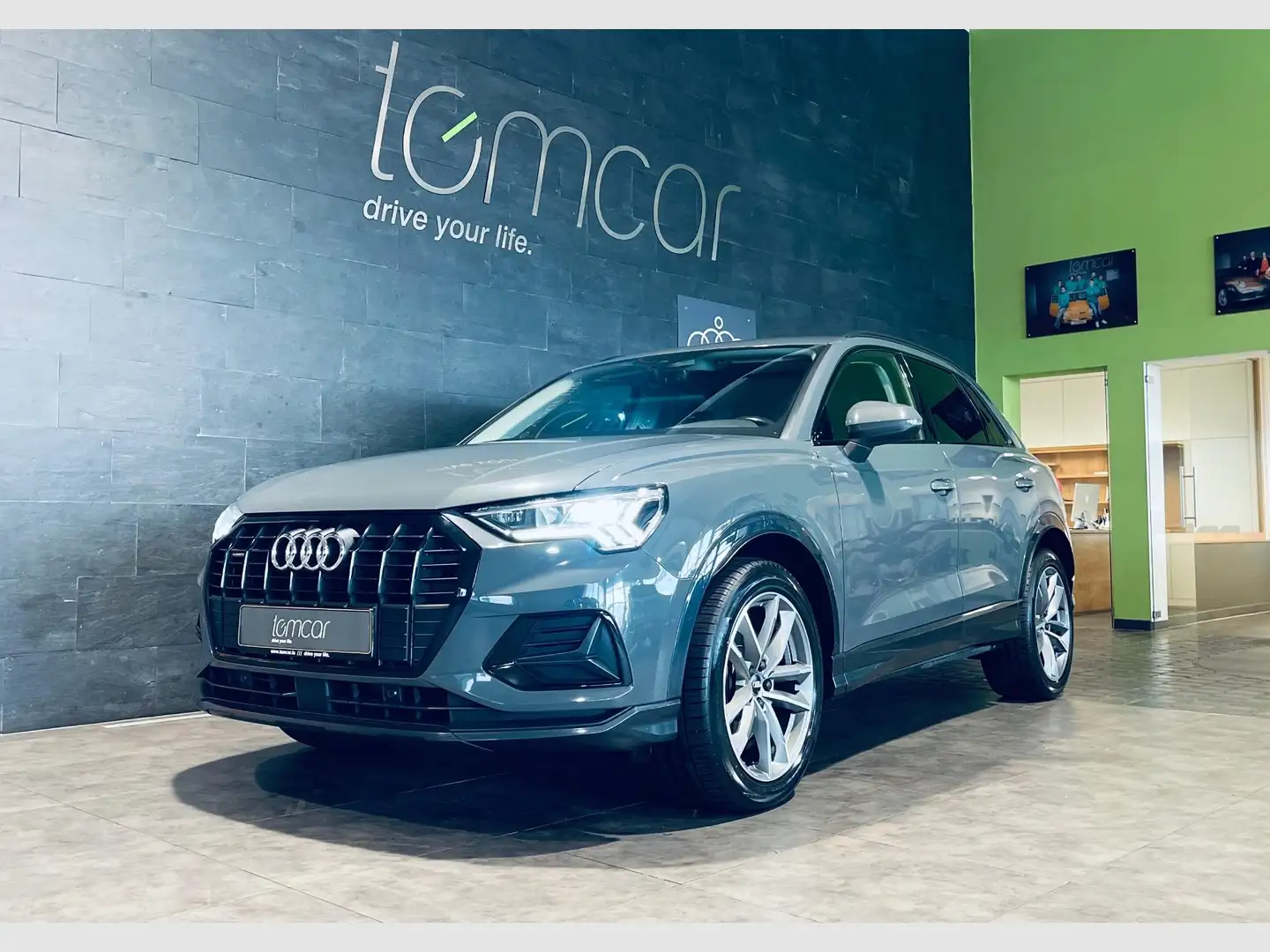 Audi Q3 Q3 ADVANCED 40 TFSI QUATTRO S-TRONIC Gris - 2