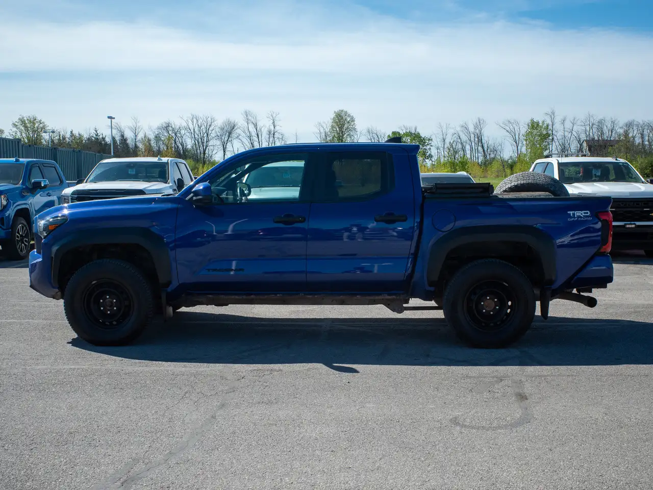 Toyota Tacoma снимка Toyota Tacoma