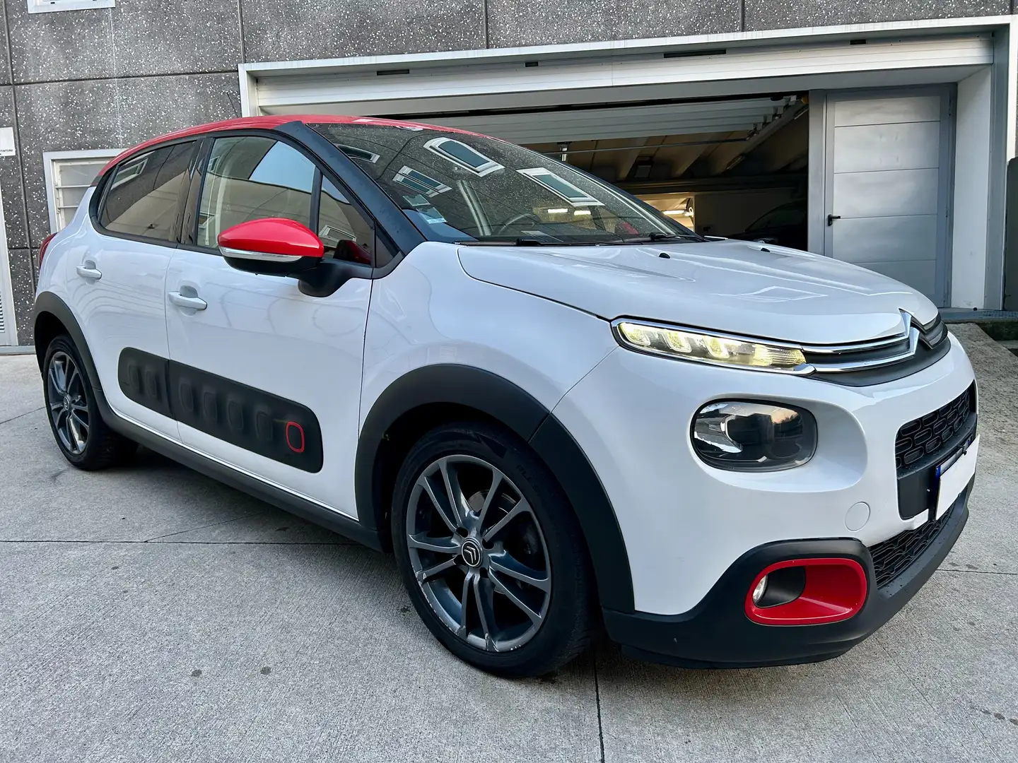 Citroen C3 C3 III 1.2 puretech Shine s AUTOMATICA!! PROMO Bianco - 1