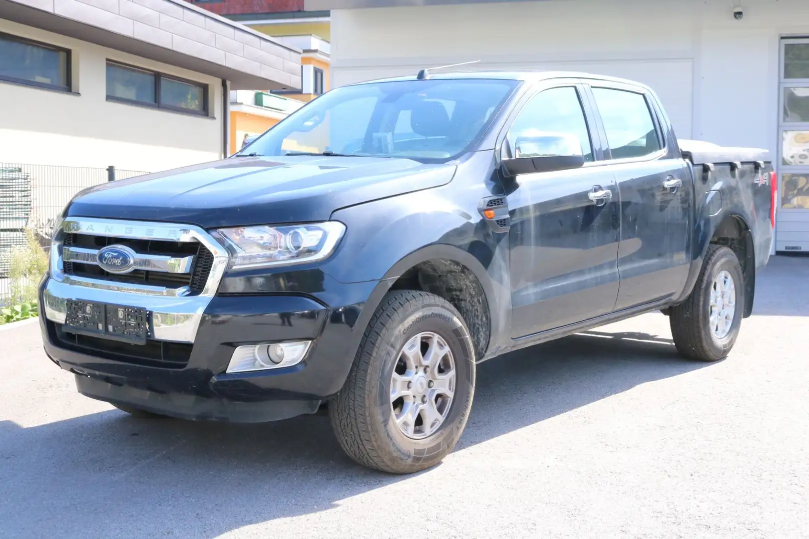 Ford Ranger 2.2 TDCi XLT 4x4 Doppekabine Schwarz - 1
