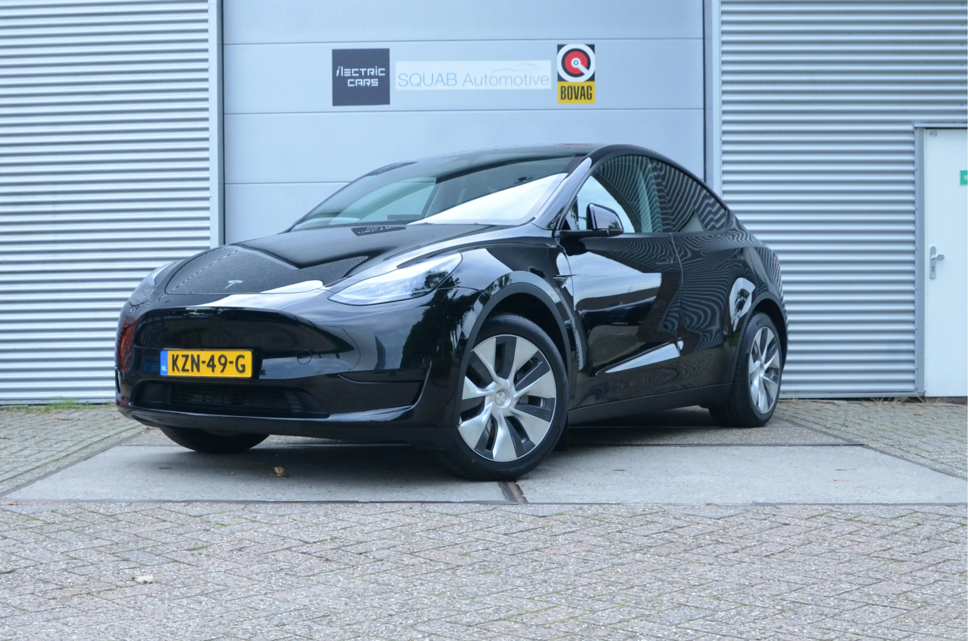 Tesla Model Y RWD 58 kWh AutoPilot3.0 Ryzen