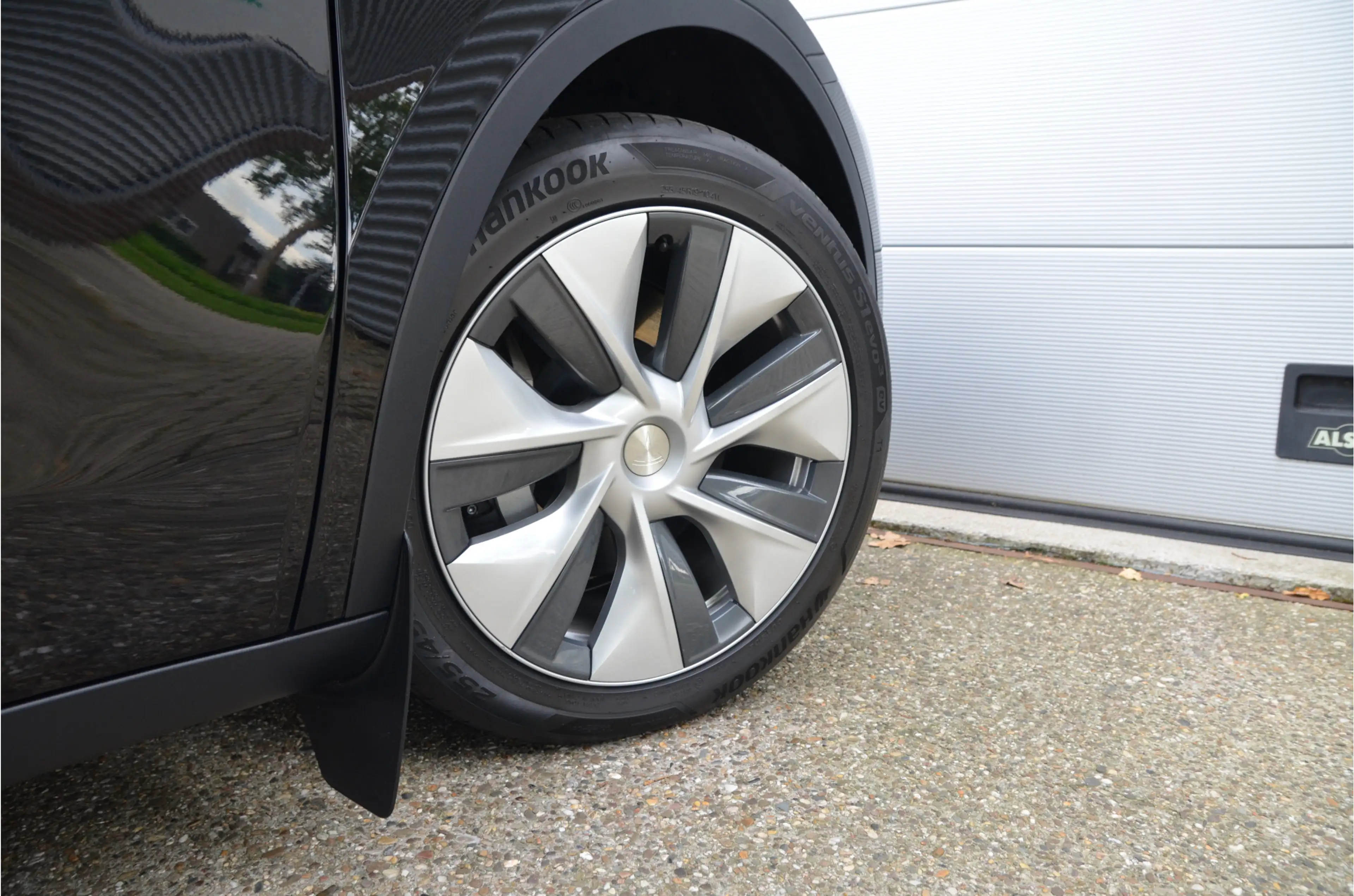 Tesla Model Y RWD 58 kWh AutoPilot3.0 Ryzen — photo 6