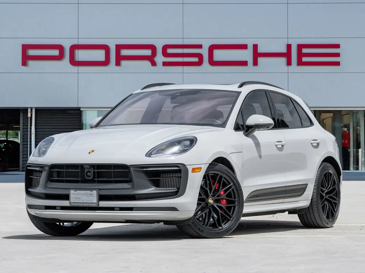 2023 Porsche Macan