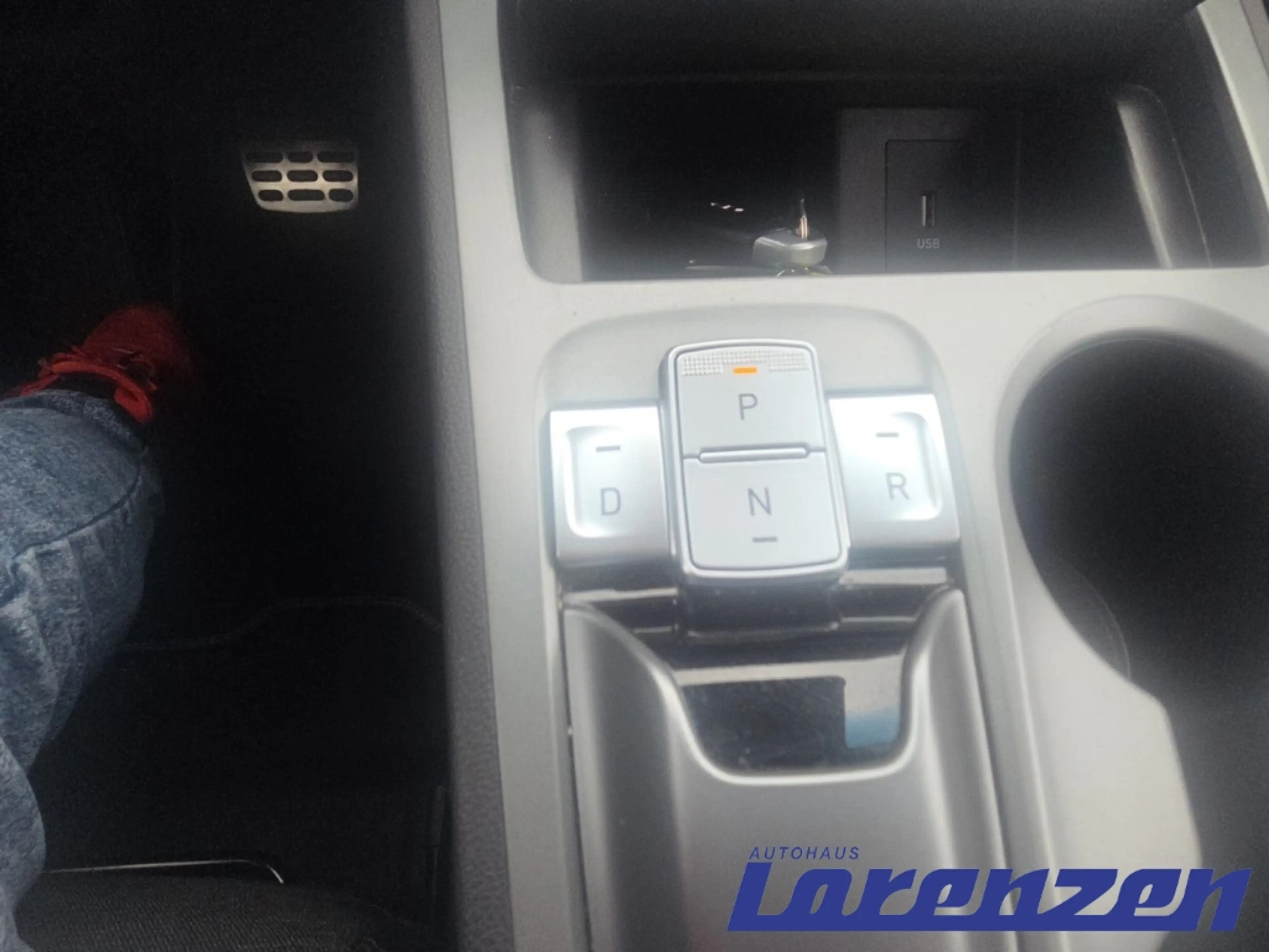 Hyundai KONA Select 2WD MJ21 (100kW) SELECT-Paket inkl. 11kW AC — photo 14