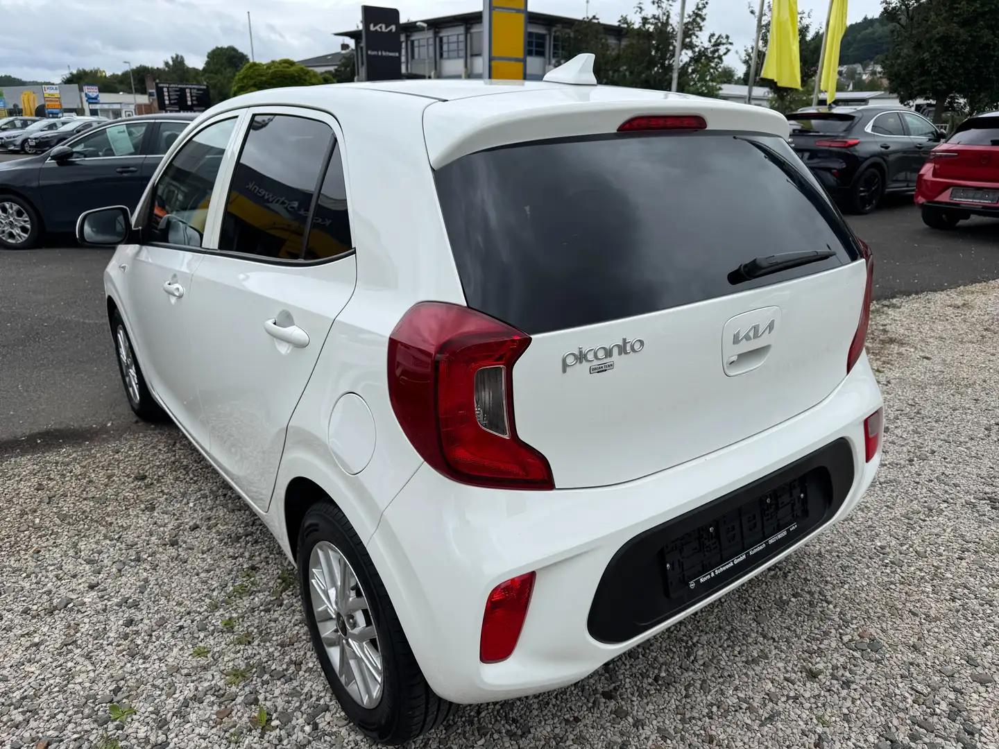 Kia Picanto Dream Team #WKR Bílá - 2