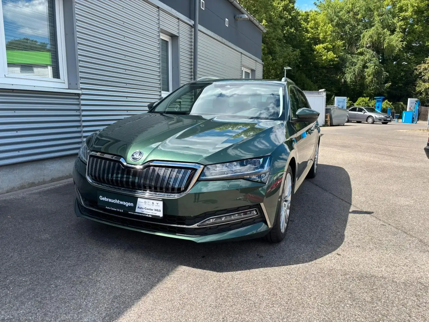 Skoda Superb Combi Style iV Verde - 1