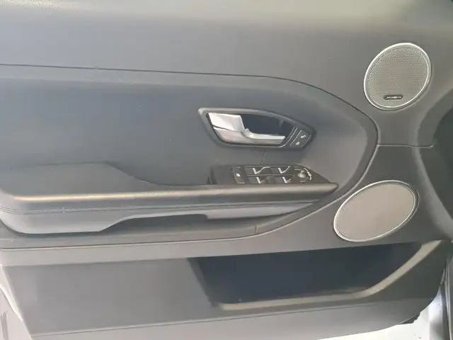 Land Rover Range Rover Evoque view 15