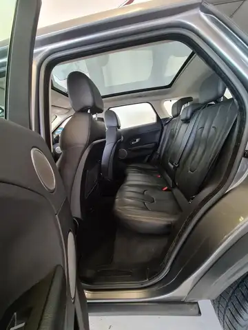 Land Rover Range Rover Evoque view 8
