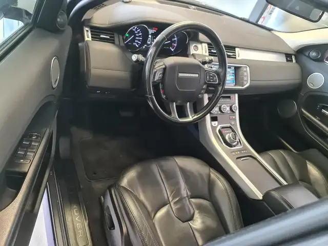 Land Rover Range Rover Evoque view 4