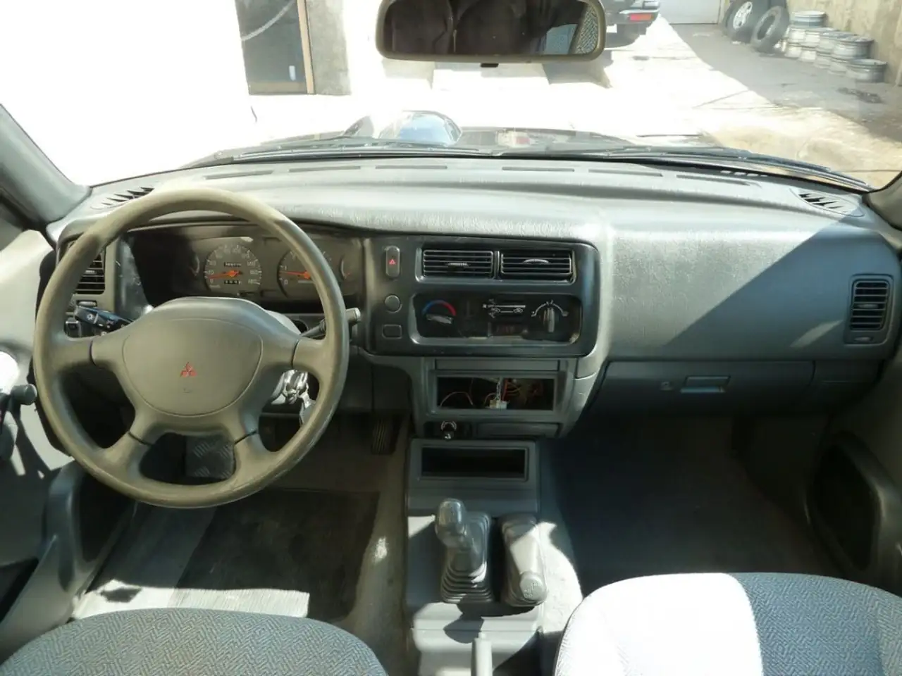 Mitsubishi L200 DCb. 4x4 GLS/Jara, foto 4